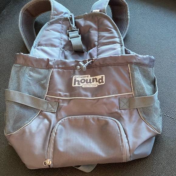 PupPark dog front carrier, Outward Hound, pet carrier, front carrier, hands free - Picture 3 of 4